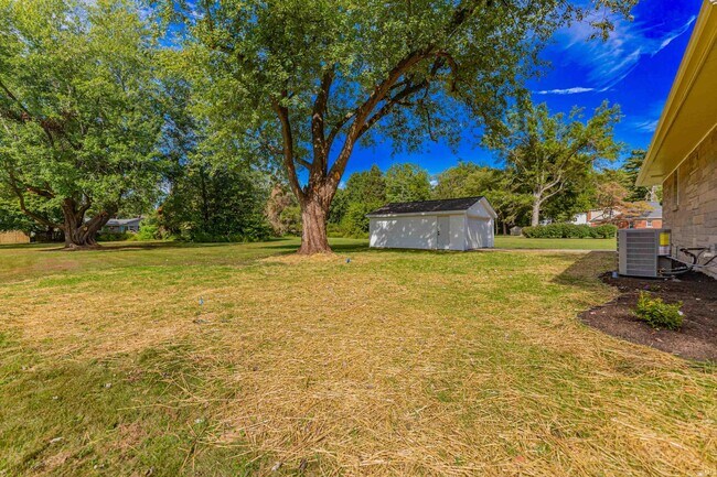 Building Photo - 1401 Fuquay Rd