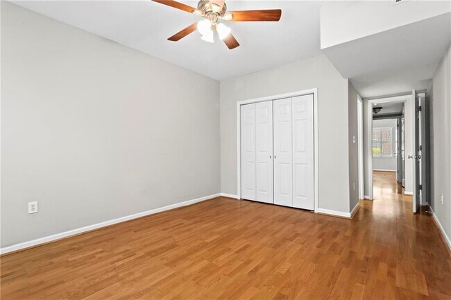 Building Photo - 3675 Peachtree Rd NE