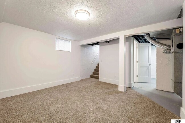 Building Photo - 2717 N 48th Ave