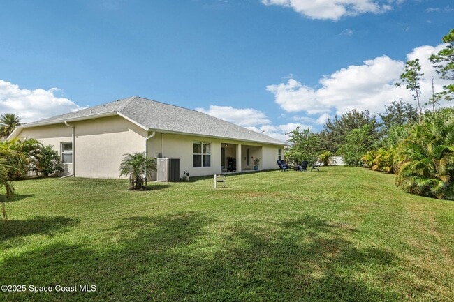 Building Photo - 2051 Thornwood Dr SE