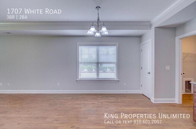 Building Photo - 1707 White Rd