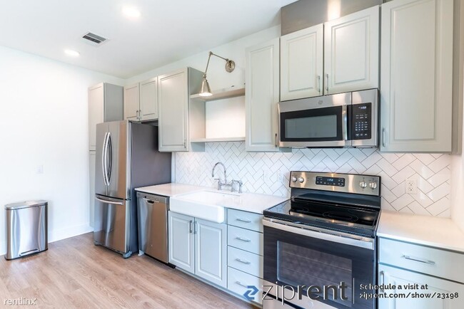 Building Photo - 1 br, 1 bath Condo - 4704 Sunset Trail, Au...