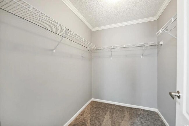 Building Photo - 333 Walden Lake Rd