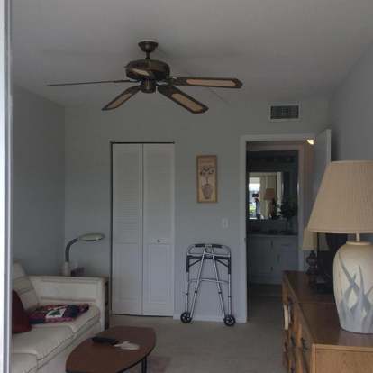 Building Photo - 4028 Newcastle B