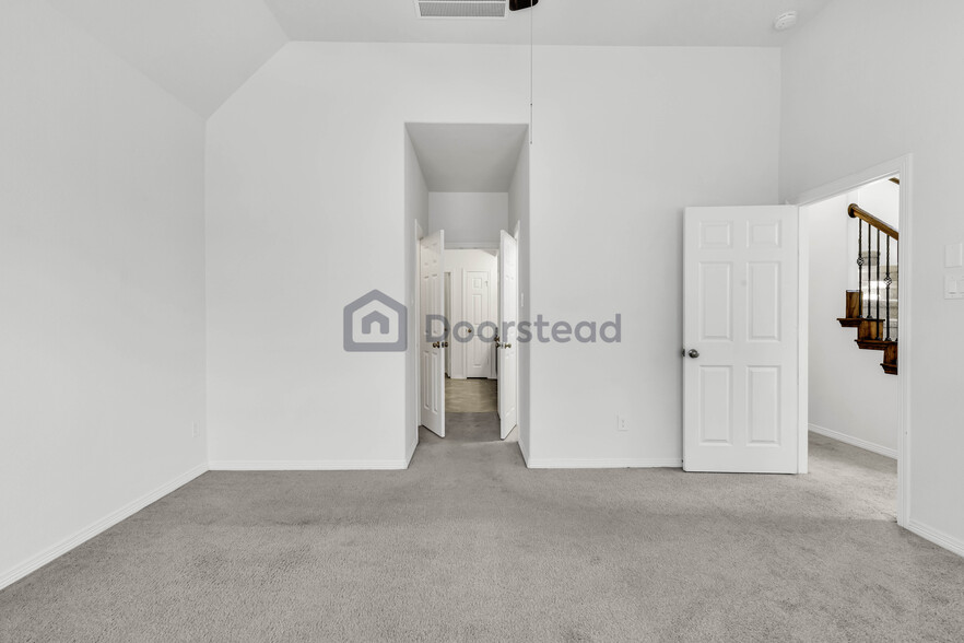 Building Photo - 1507 Peyton Oaks Pl