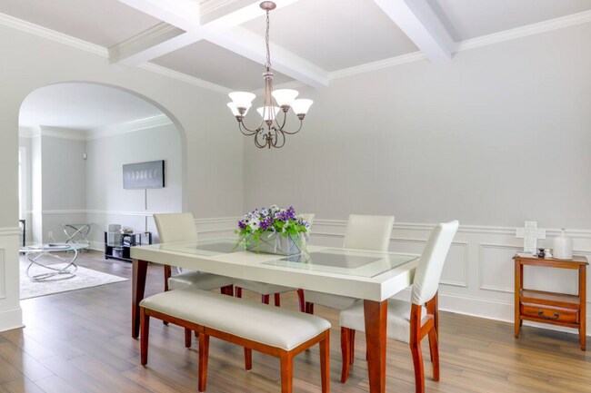 Building Photo - 135 Ravens Landing