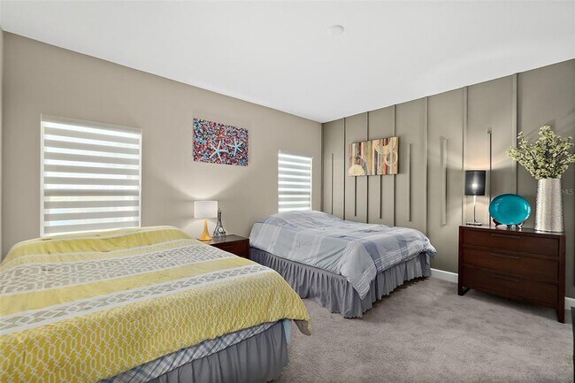 Building Photo - 54 N Riverwalk Dr