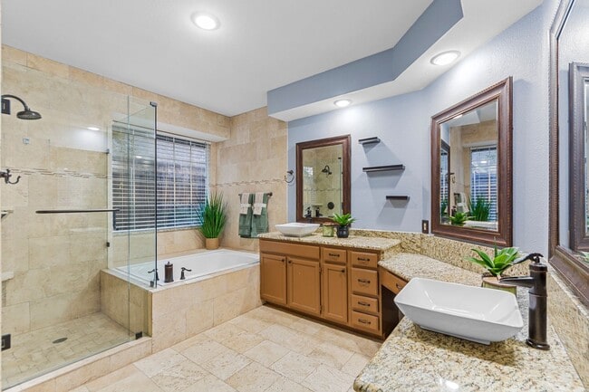 Building Photo - 7705 Case Dr