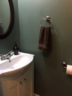 Building Photo - 3160 Laurel Ridge Cir