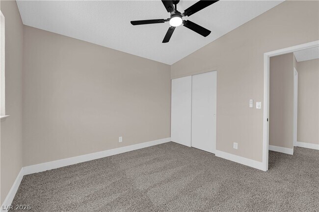 Building Photo - 6320 Peppermill Dr