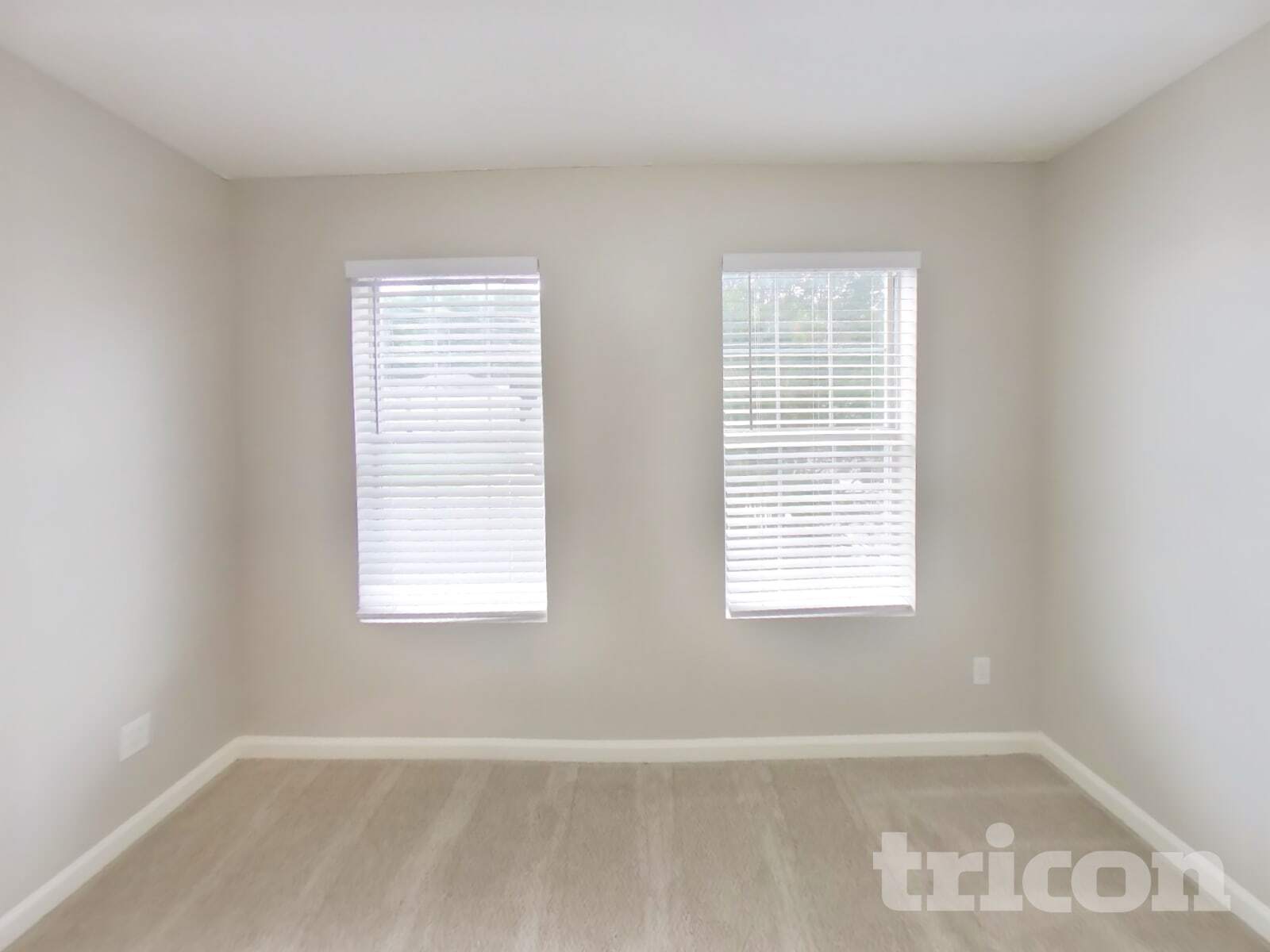 Building Photo - 1008 Carriage Trace Cir