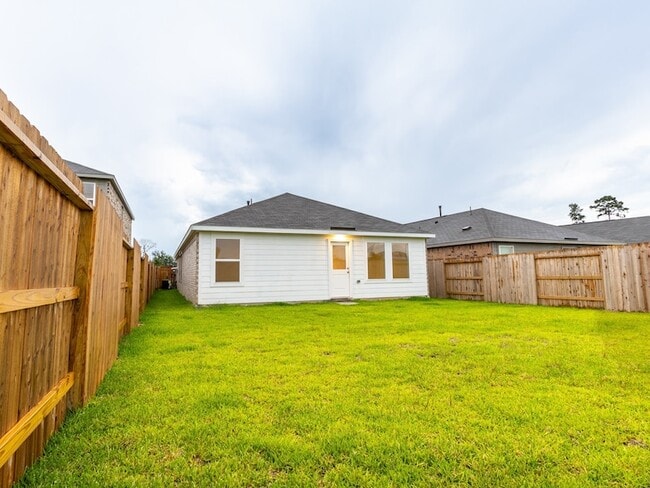 Building Photo - 31406 Pratola Serra Cir