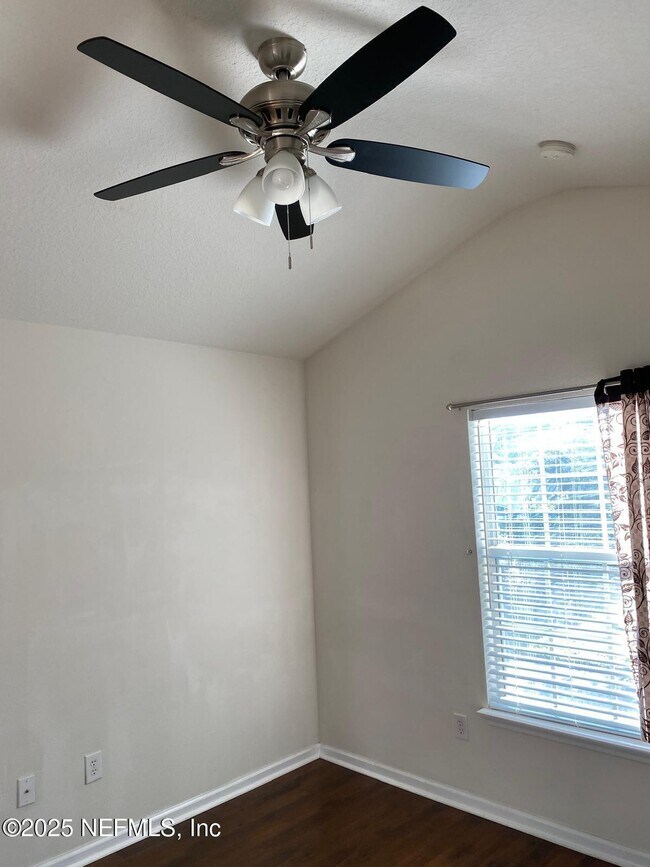 Building Photo - 4204 Crownwood Dr