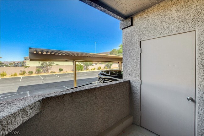 Building Photo - 45 Maleena Mesa St