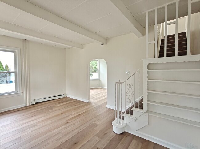 Building Photo - 2146 44th St