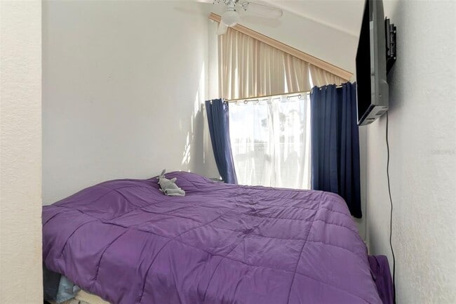 Building Photo - 14767 Seminole Trail