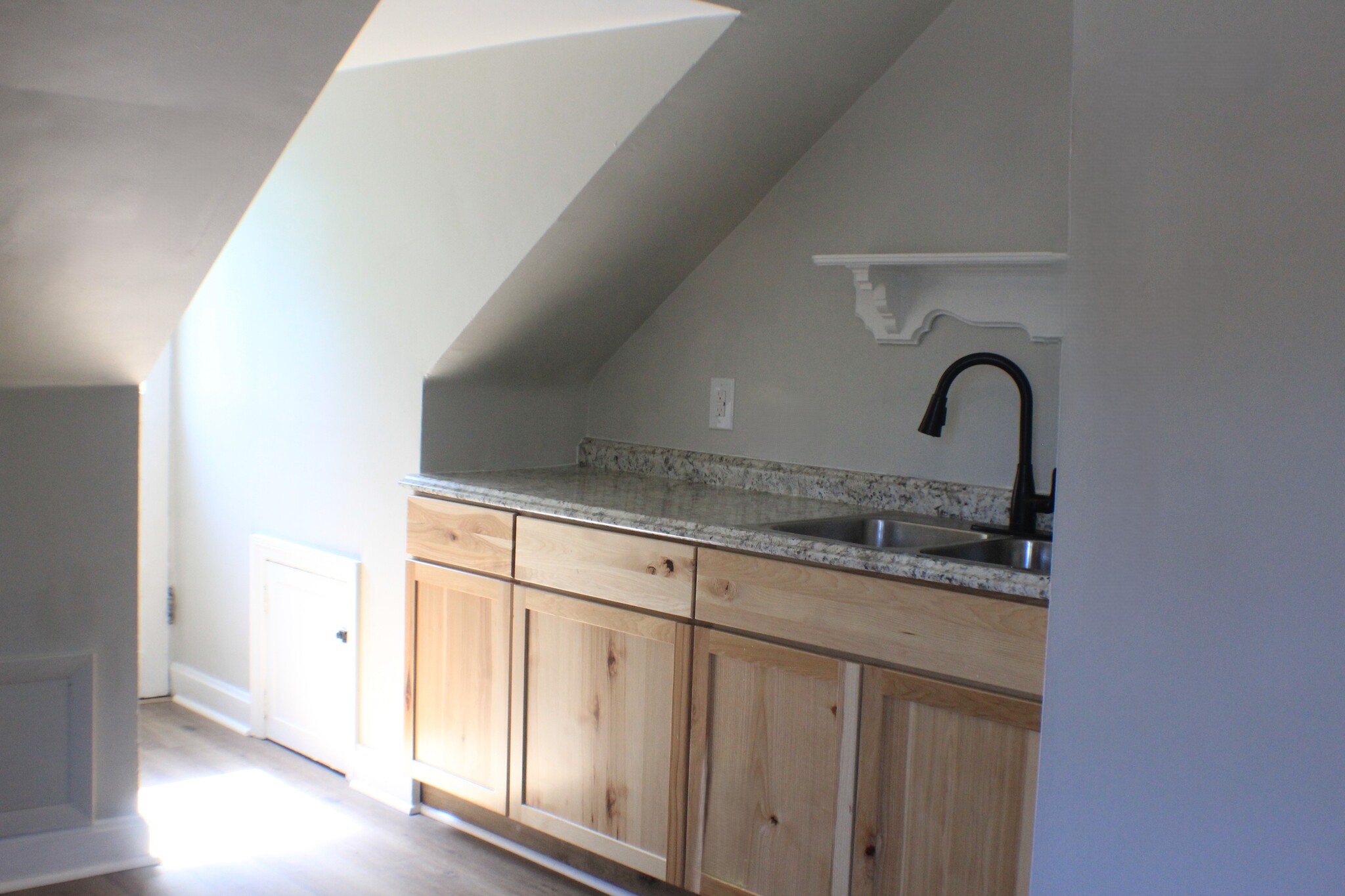 Kitchen - remodeled cabinets - 266 S Prospect St
