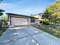 Building Photo - 3645 Queensland Pl