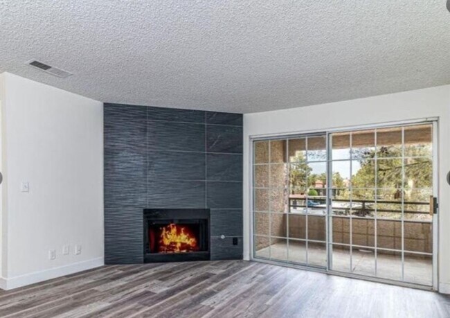 Building Photo - GUARD GATED / Canyon Gate Highly upgraded 2/2 2nd floor unit.