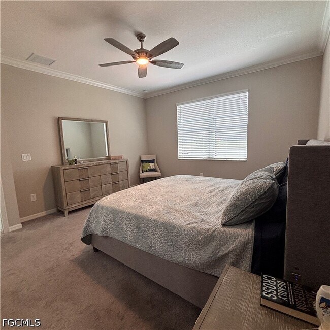 Building Photo - 4028 E Hampton Cir