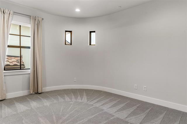 Building Photo - 2800 Lakeside Pkwy