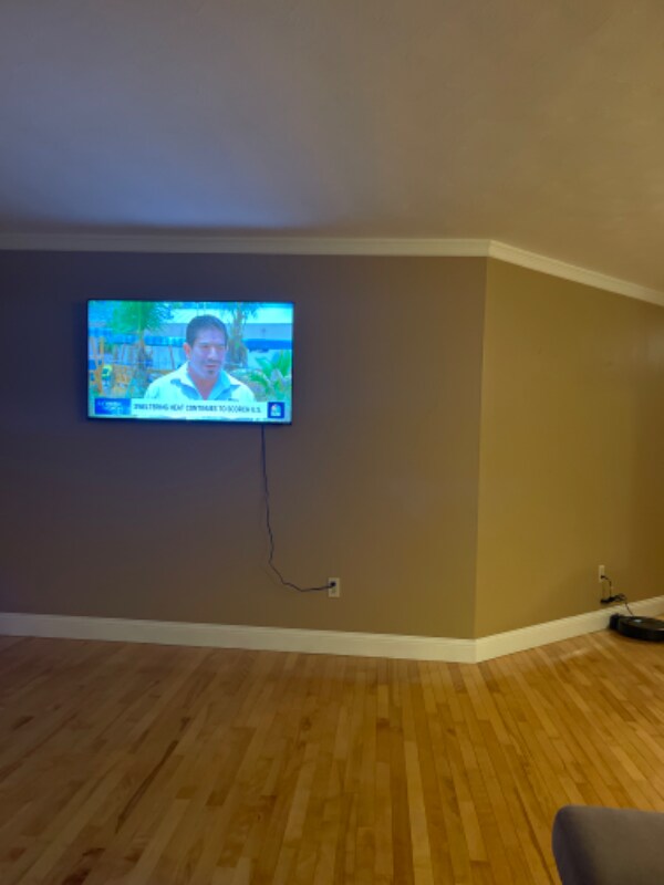 Building Photo - 37 Main St