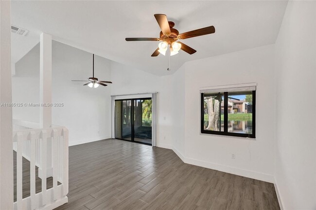 Building Photo - 4163 SW 85th Ave