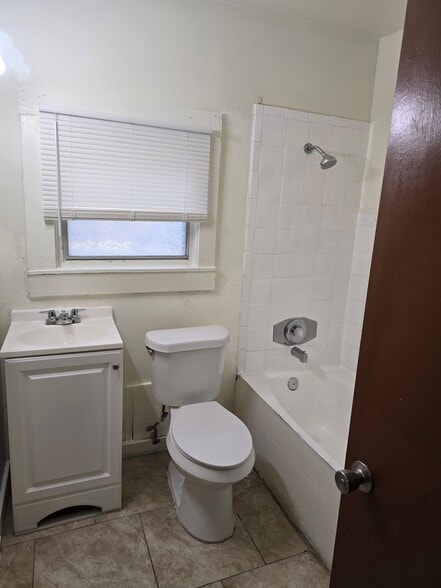 Bathroom - 9056 8th Ave