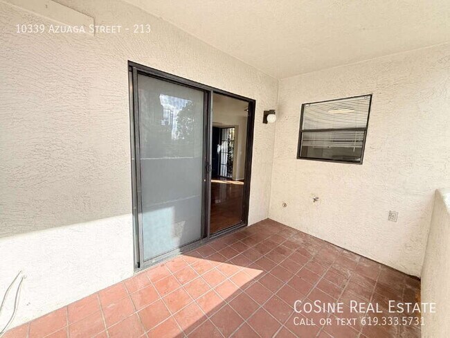 Building Photo - 10339 Azuaga St