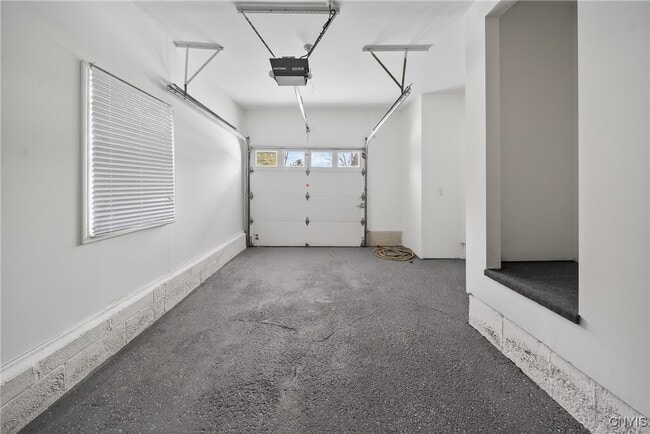 Building Photo - 101 Augusta Dr