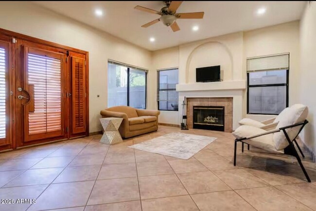 Building Photo - 3864 S Ivy Ct