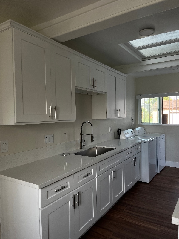 Building Photo - 1348 Olivine Ave