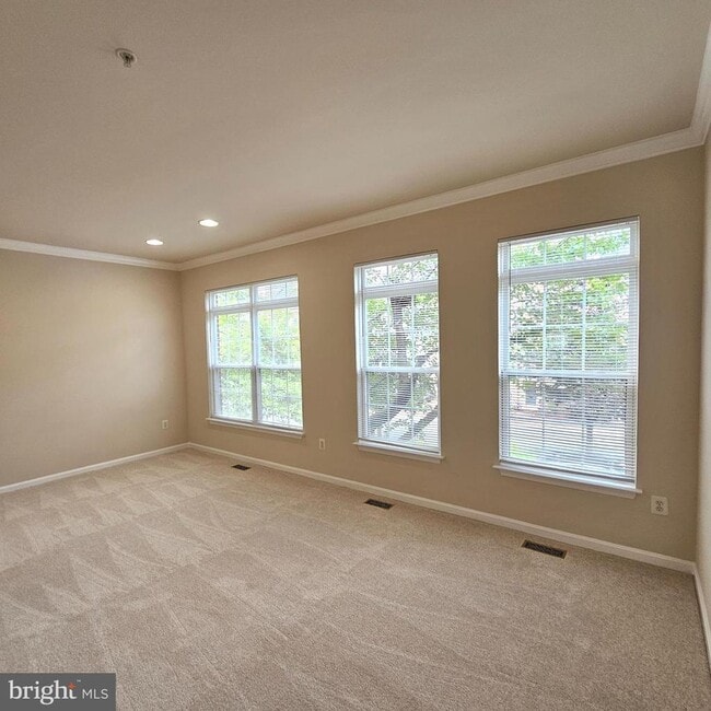 Building Photo - 5431 Cheyenne Knoll Pl