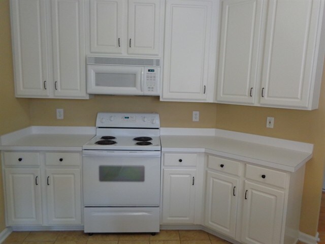 Building Photo - 104 Edenberry Way