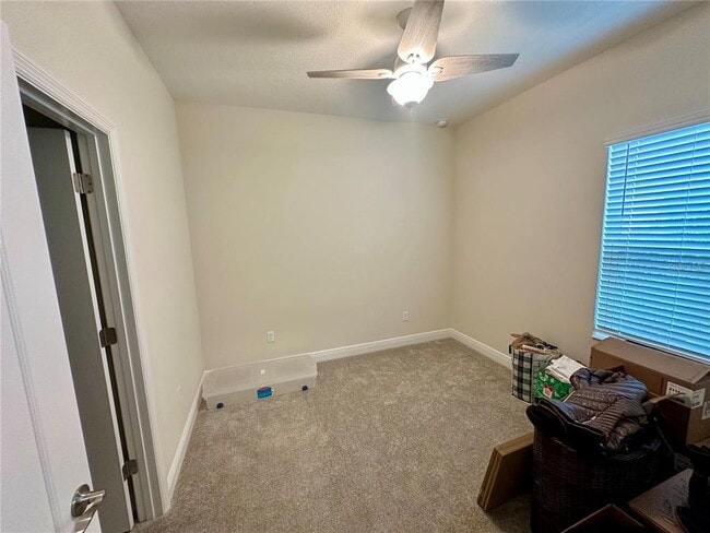 Building Photo - 2633 Star Apple Wy