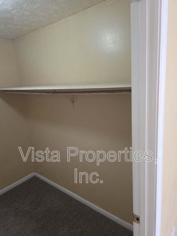 Building Photo - 4119 Glen Hill Manor Dr