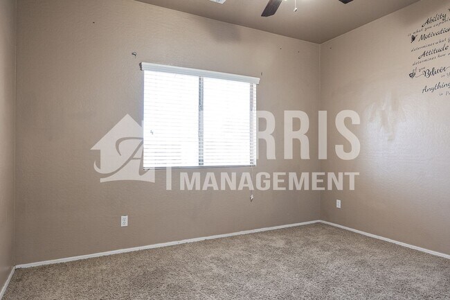 Building Photo - Large Beautiful Home in Coolidge w/ SOLAR