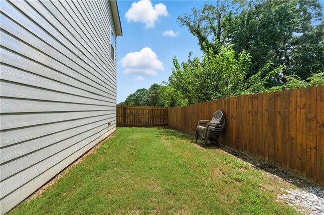 Building Photo - 1470 Norris Pl NW