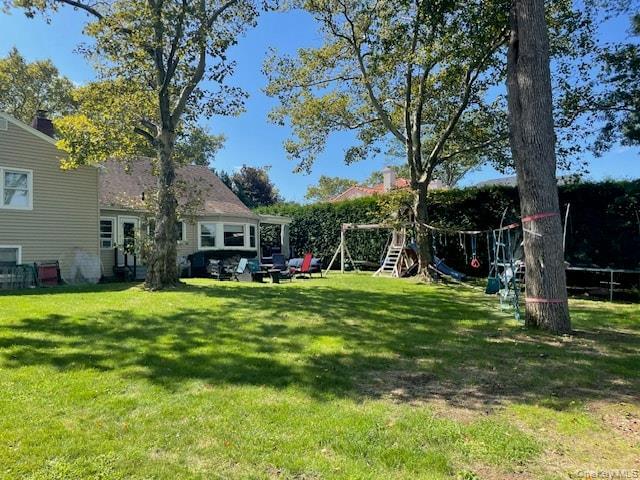 Building Photo - 894 Lakeside Dr