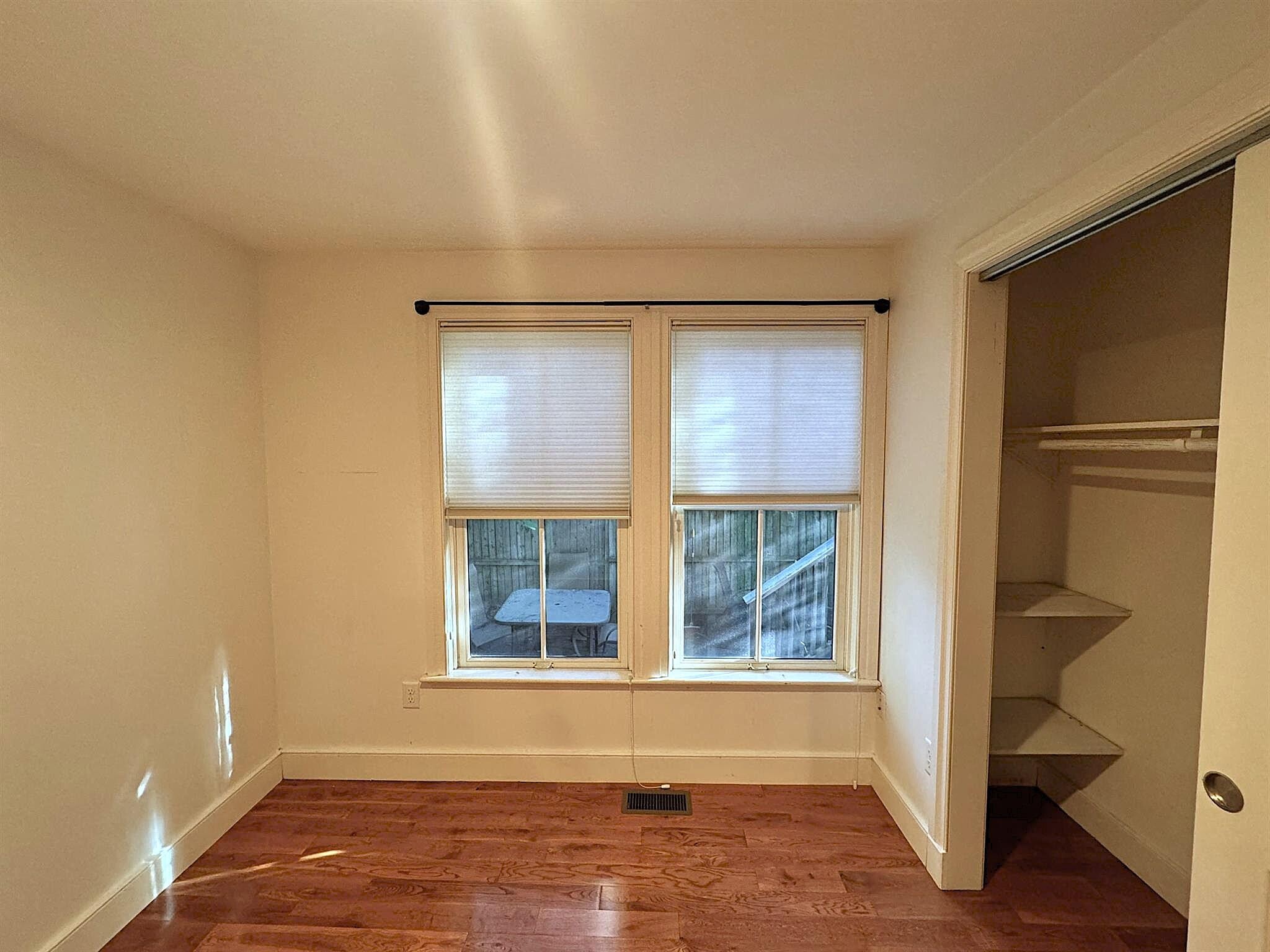 Building Photo - 50 Spring St