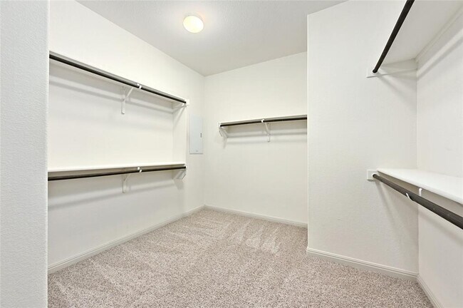 Building Photo - 18412 Calasetta Dr