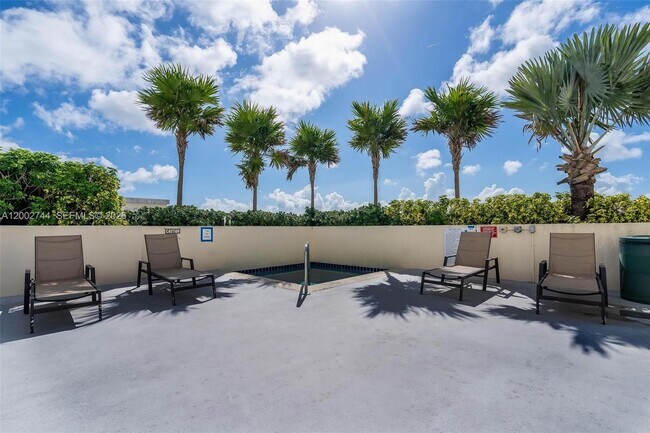 Building Photo - 7290 SW 90th St
