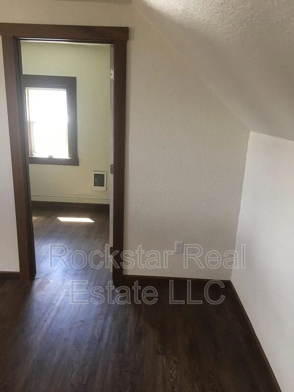 Building Photo - 2017 N Hamilton St