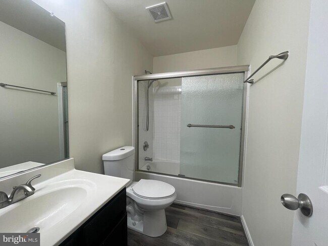 Building Photo - 24673 Nettle Mill Square