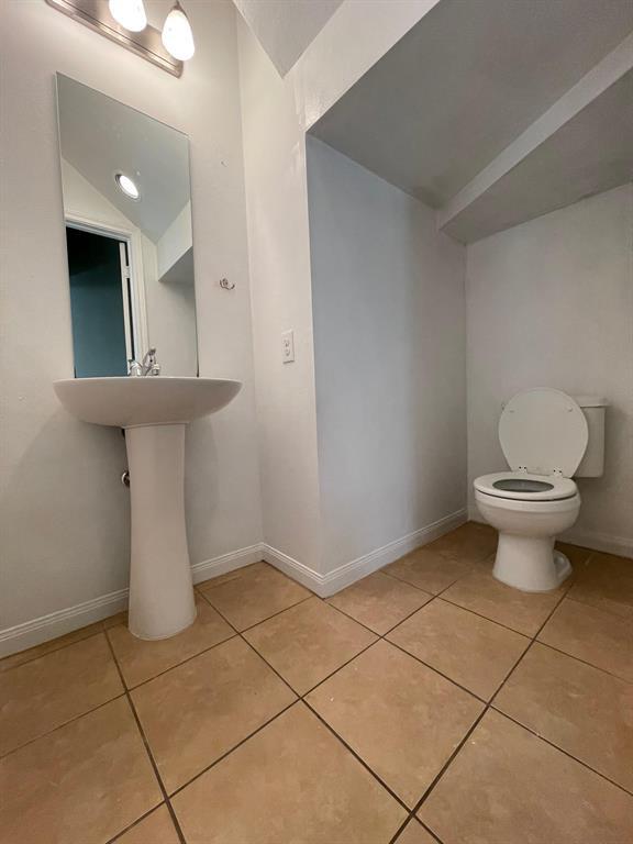 Building Photo - 12623 Ashford Shore Dr
