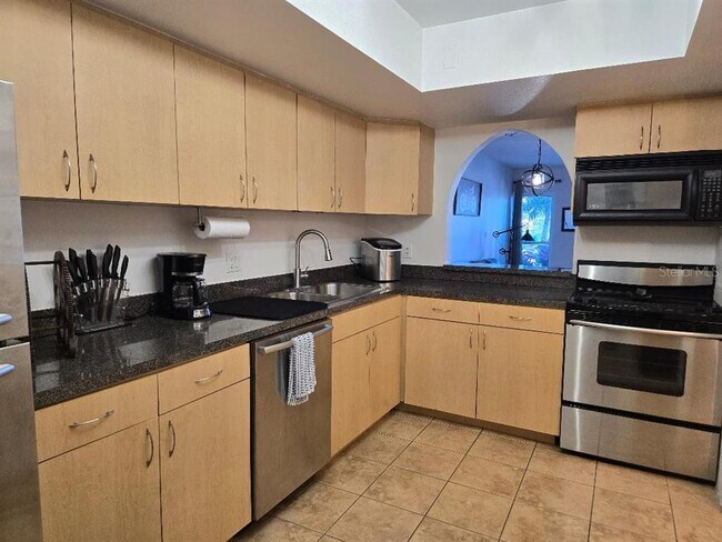 Building Photo - 4908 38th Way S