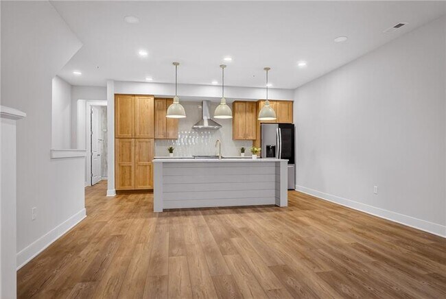 Building Photo - 4022 Cottage Wy