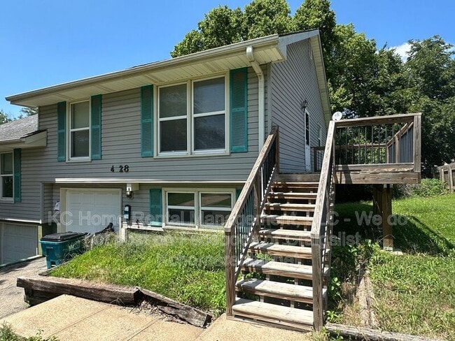 Building Photo - 4028 E 123 Terrace