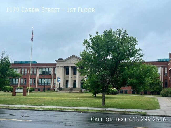 Building Photo - 1179 Carew St
