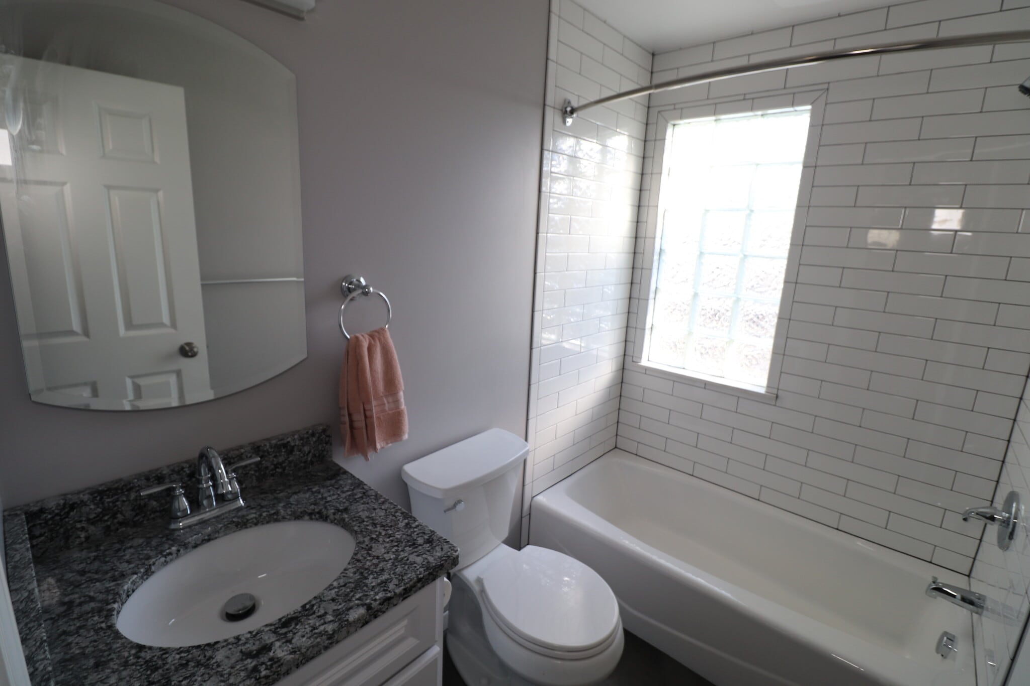 Building Photo - 2022 E Saratoga St